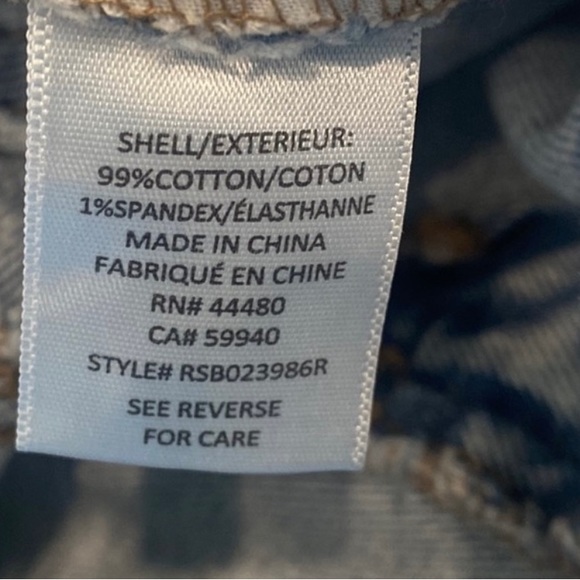 UO Kit Printed Nylon Puffer Jacket - Picture 10 of 10